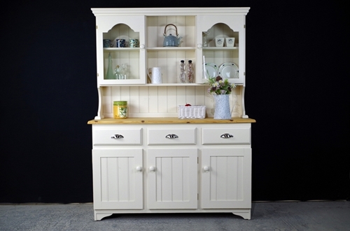 Picture of Pine Boarded Dresser in Pale Linen