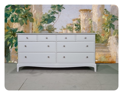 Picture of Stag Minstrel Long 8 Drawer Chest - Bianco Brillante